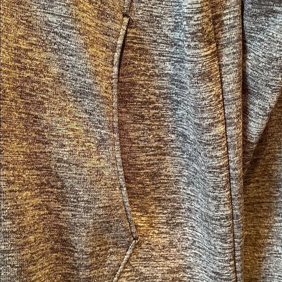 Under Armour Heather Gray Hoodie with Magenta Logo - Picture 4 of 6